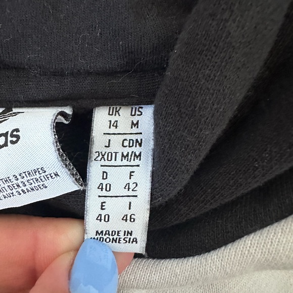 Women’s adidas Black and White Cropped Top Hoodie Size Medium - Picture 6 of 7